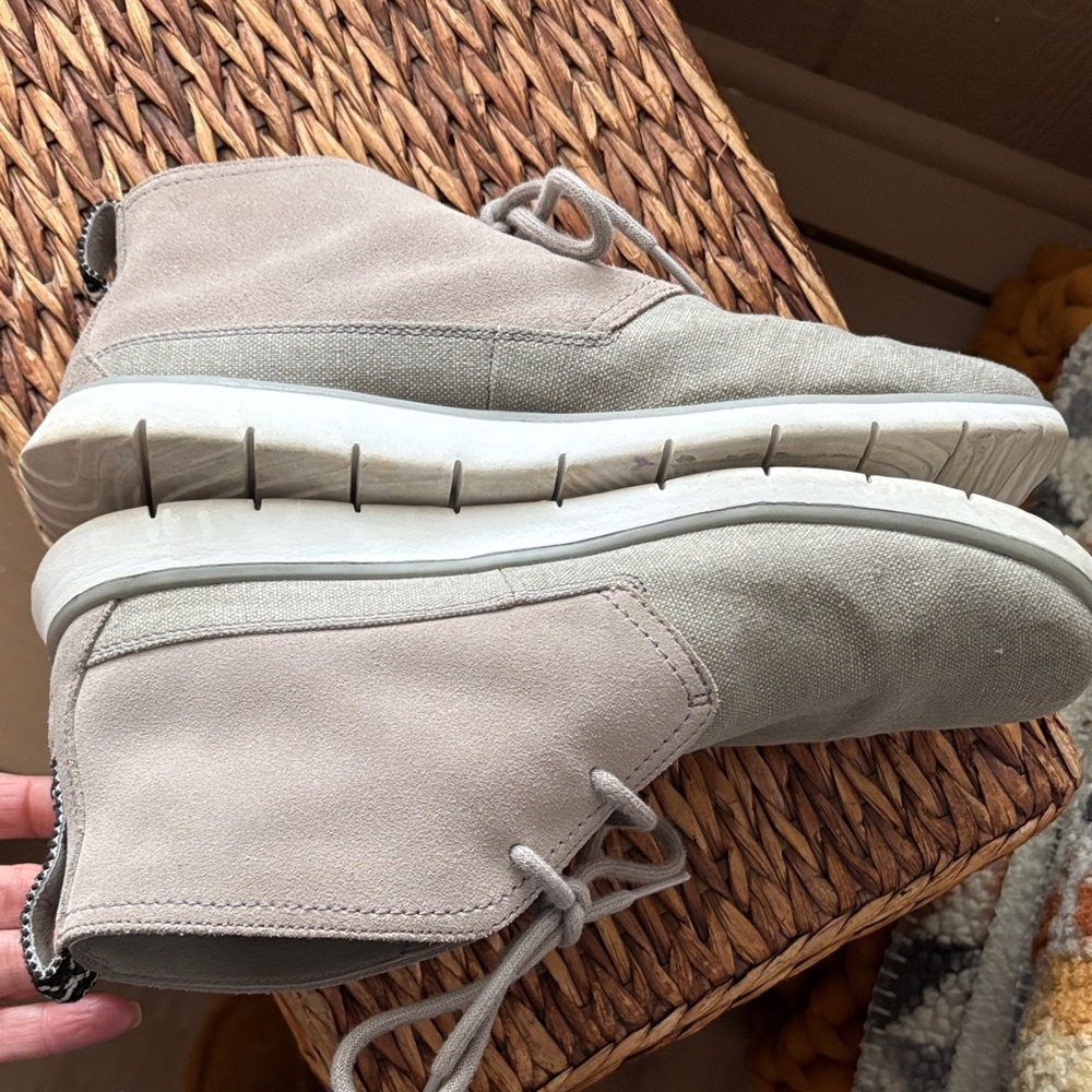 UGG Men’s Freamon Chukka Boots - Picture 3 of 12